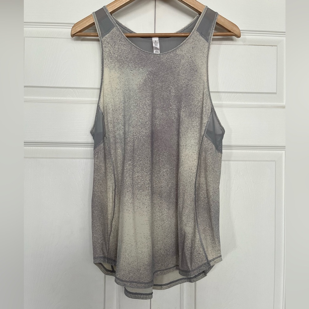 {Lululemon} Sculpt Tank II in Cream & Grey Spray - Women's 8